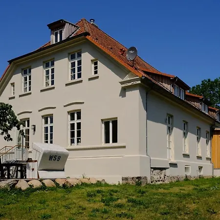 Gutshaus Kvh Priwall Dassow