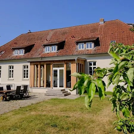 Gutshaus Kvh Priwall 公寓